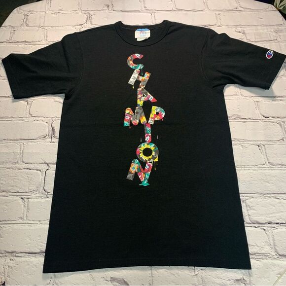 CHAMPION Men’s Happy Color Abstract Black T-Shirt Big Spell Out Cheerful Graphic - Picture 2 of 9